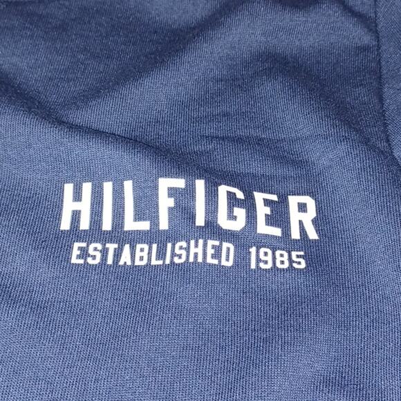 Tommy Hilfiger Dark Navy Sweatshirt SZ:Medium NEW WITH TAGS - Picture 2 of 6